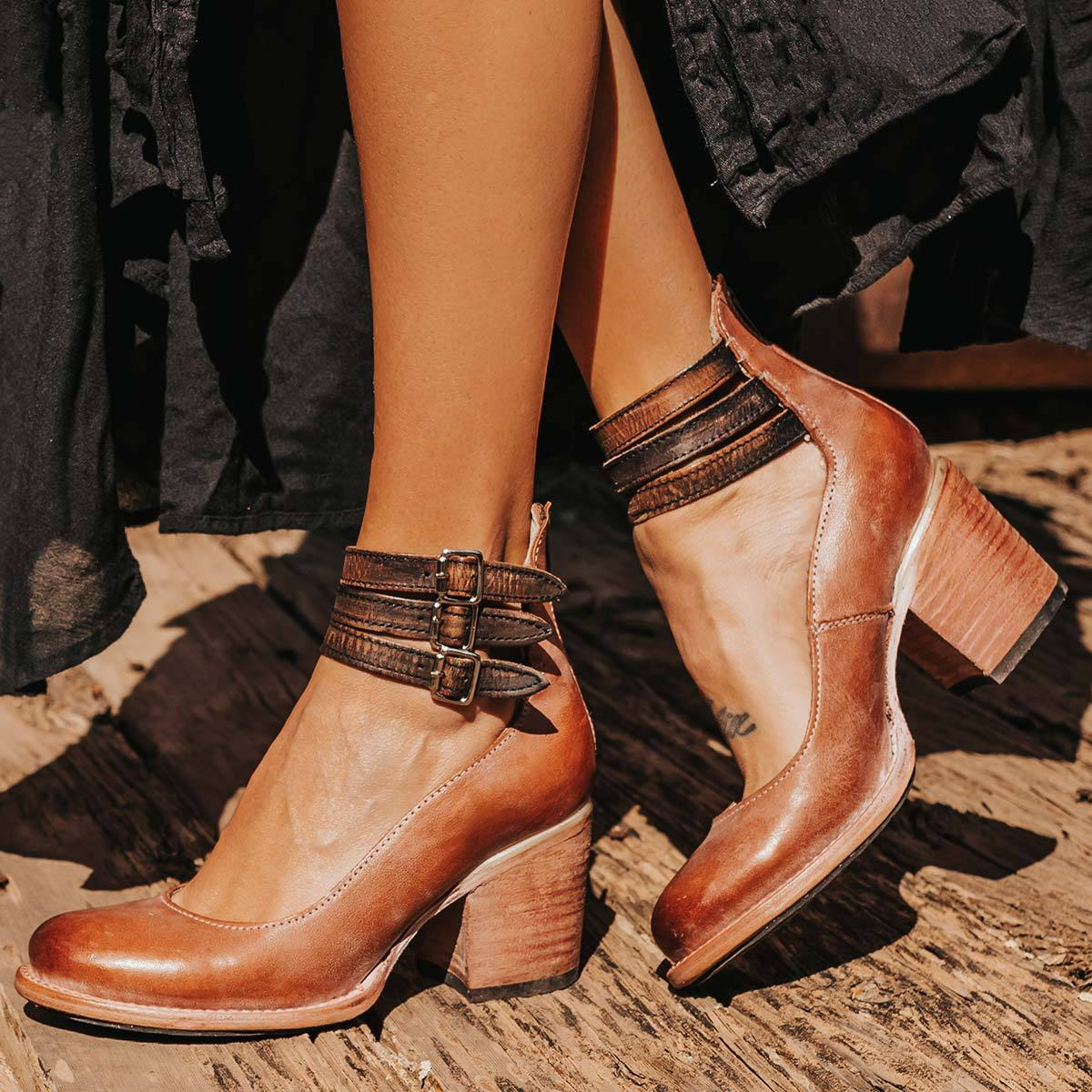 Ginevra - Sapatos de salto alto com tiras múltiplas e sola grossa