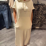 Sásquia - Vestido casual com capuz