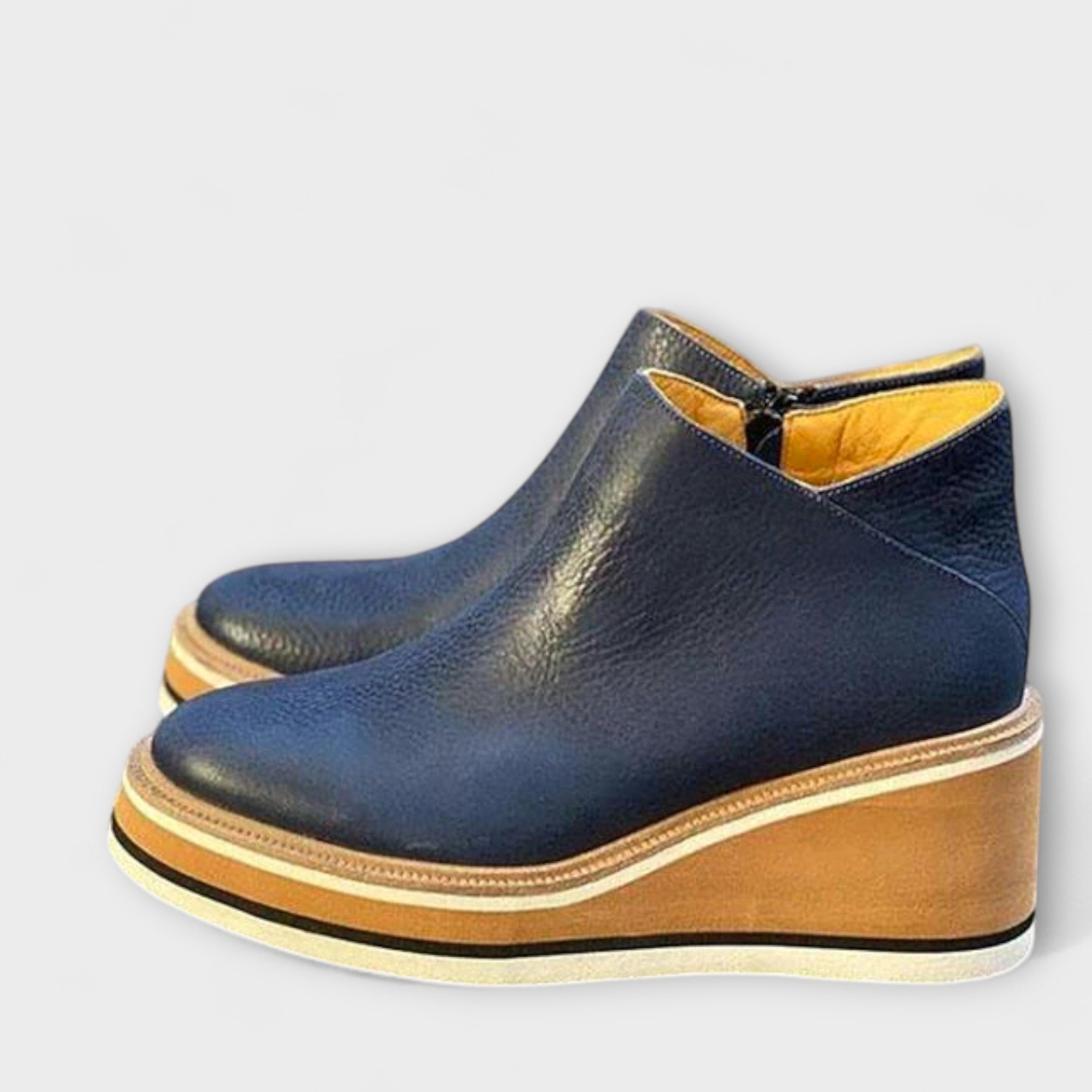 Maria - Botas Elegantes e Confortáveis