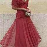 Luana - Vestido elegante com decote em V