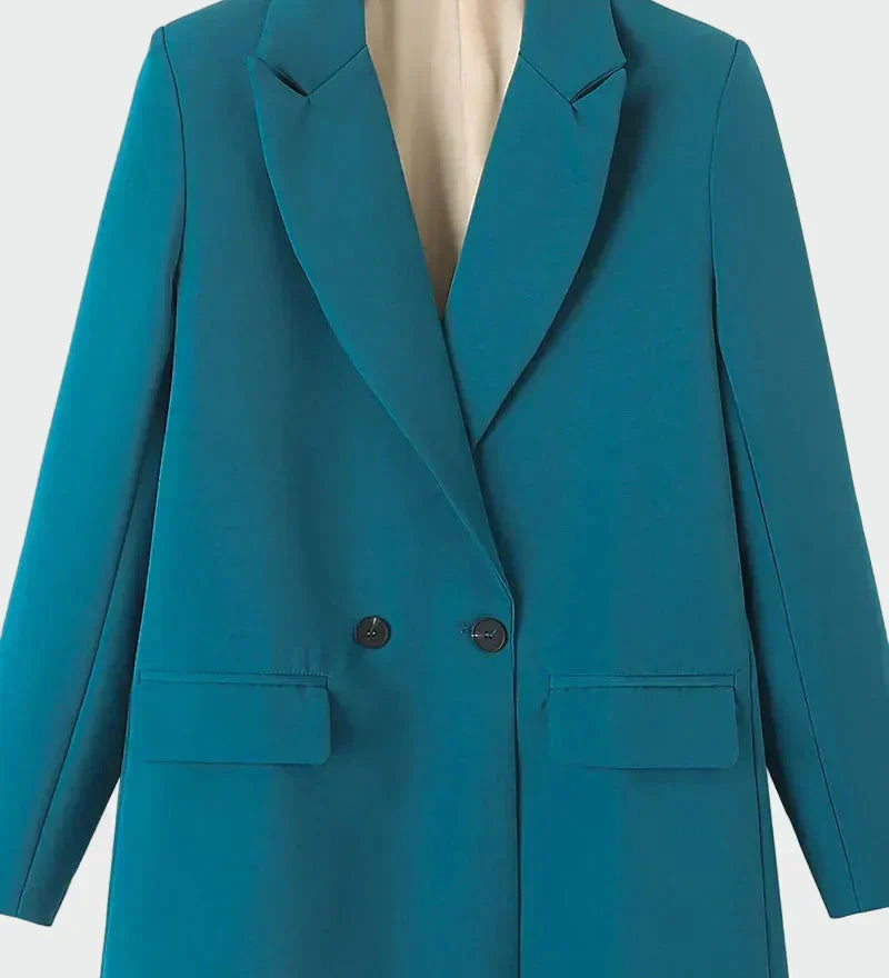 Casaco Oversized com Linha Moderna