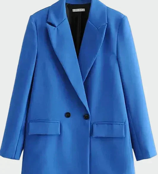 Casaco Oversized com Linha Moderna
