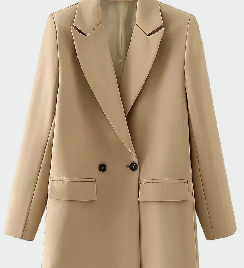 Casaco Oversized com Linha Moderna