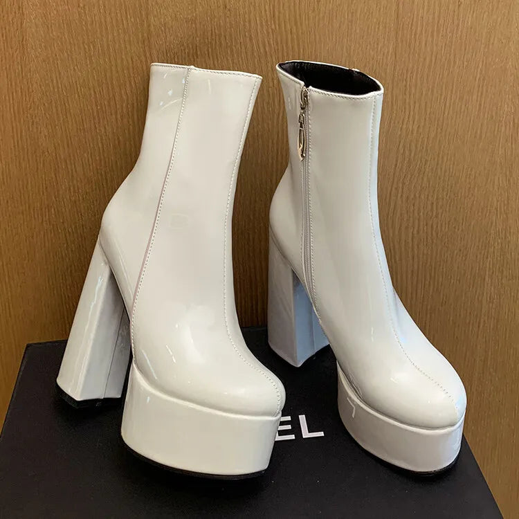 Carina - Botas com plataforma super alta com charme e confiança