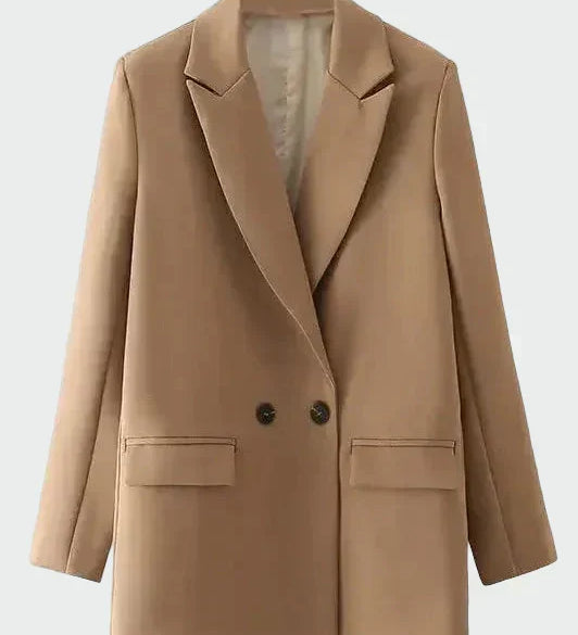 Casaco Oversized com Linha Moderna