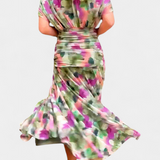 Luana - Vestido elegante com decote em V