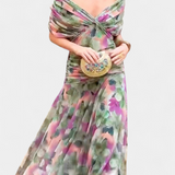 Luana - Vestido elegante com decote em V